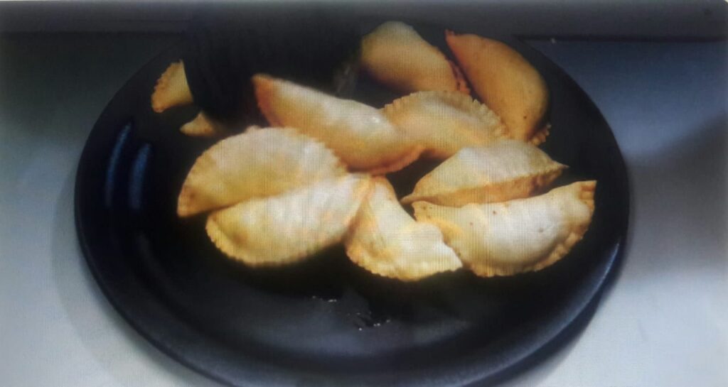 Gujhiya